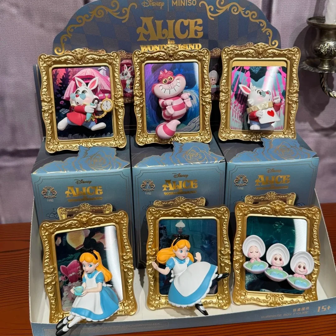 

Genuine Disney Characters Peripheral New Alice In Wonderland Series Blind Box Photo Frame Figure Desktop Ornaments Girls Gift