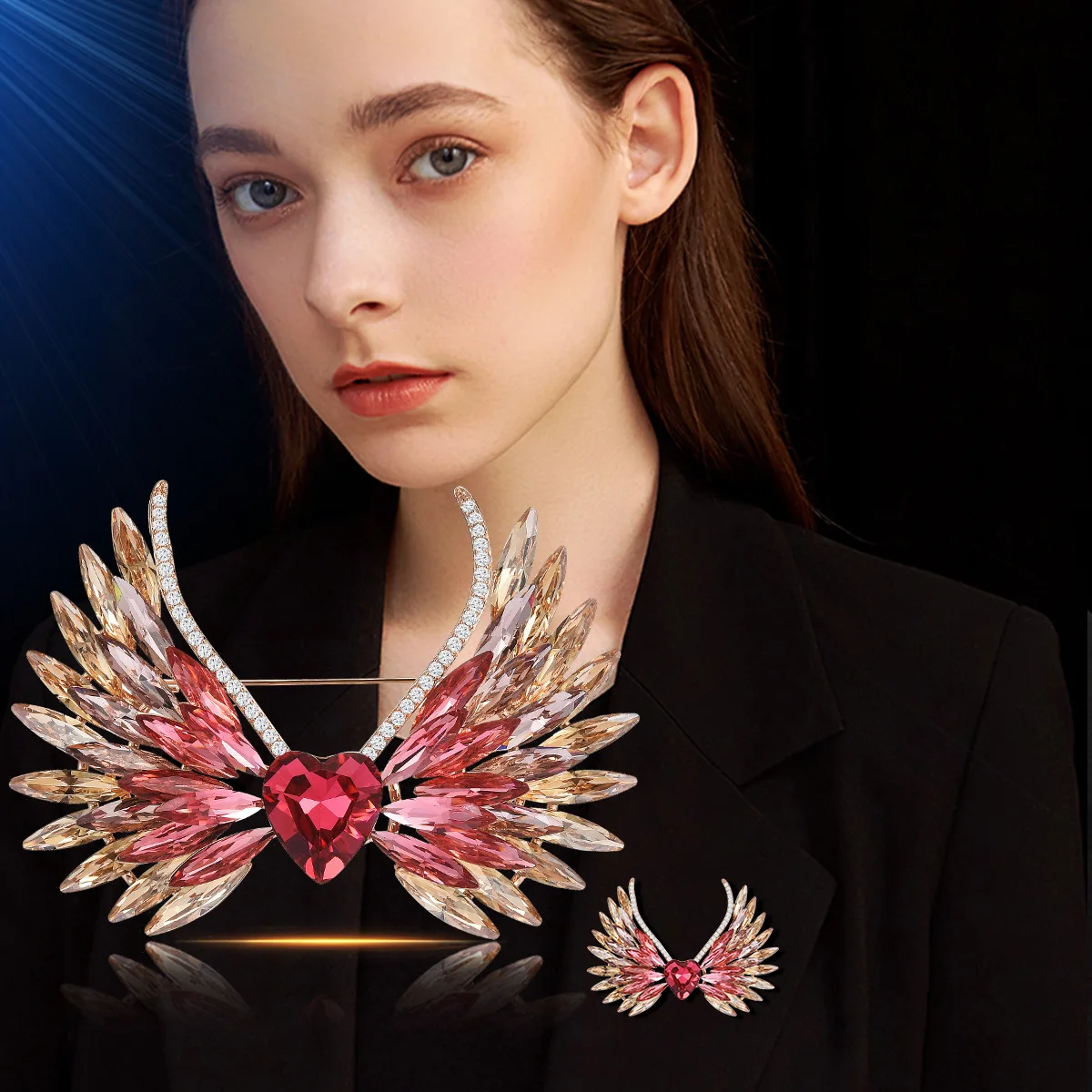 

New Light Luxury Gradient Crystal Heart Wing Styling Brooch Crystal Corsage Coat Suit Pin For Woman