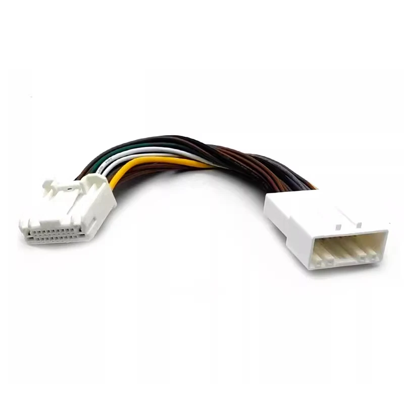 This product is suitable for the original Nissan car CD large screen navigation power horn male and female extension conversion