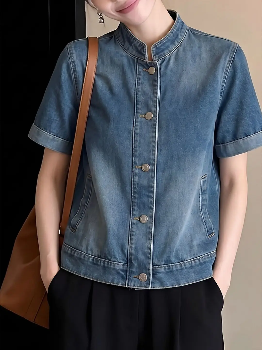 Retro Popular Popular Stand-Up Collar Short-Sleeved Denim Jacket Women's 2026 Summer New Temperament Slim Top Tide