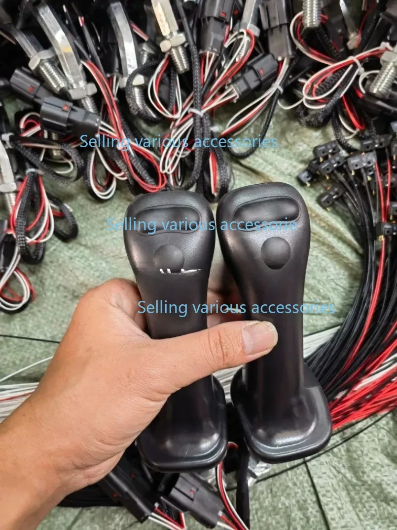 3-button Joystick Handle Dustproof Sleeve for Doosan Daewoo DX55 60-9PC300 225-9