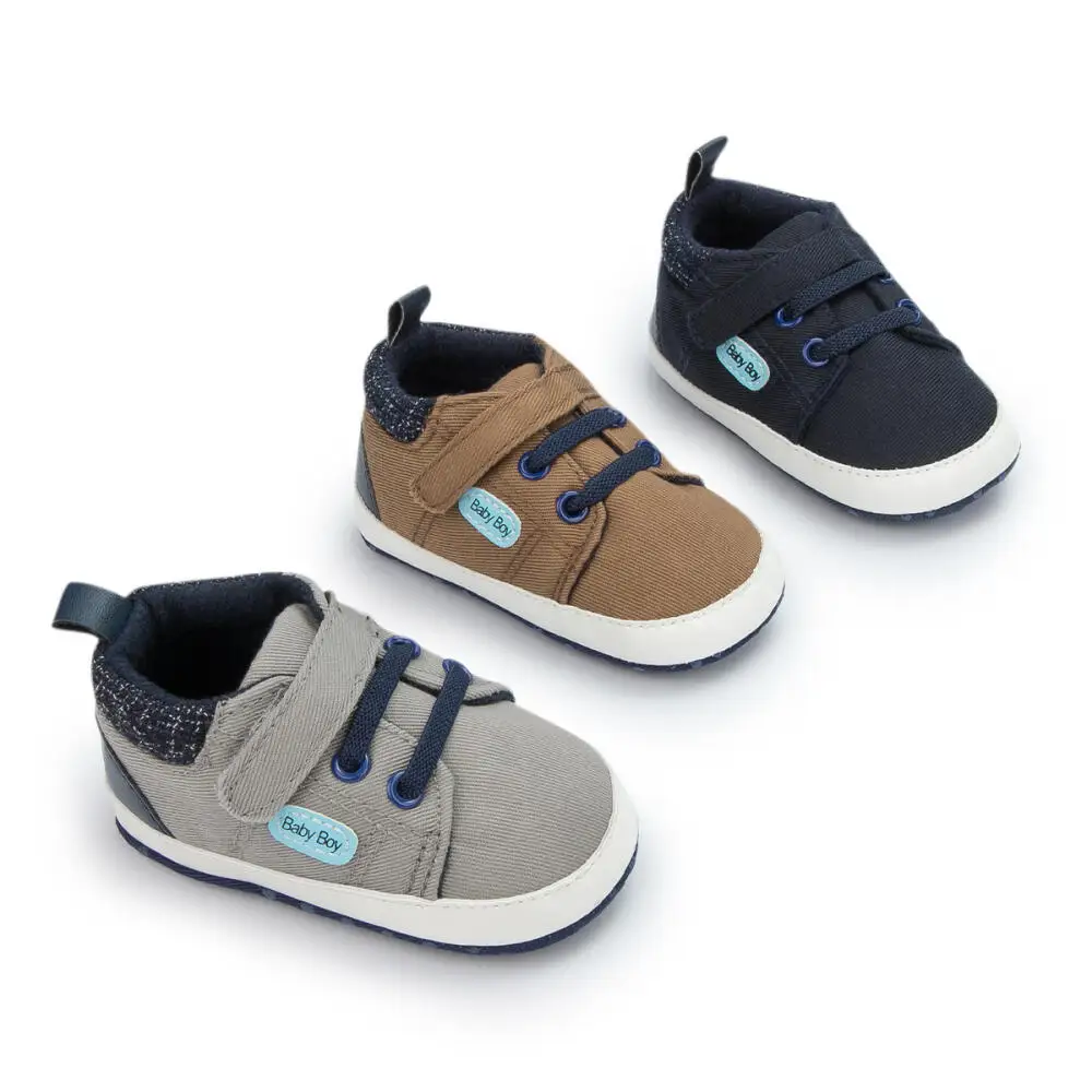 Neonato nuovo classico bambino scarpe di tela tinta unita scarpe casual suola in morbido cotone antiscivolo scarpe da ginnastica per bambini scarpe da bambino per il primo giorno