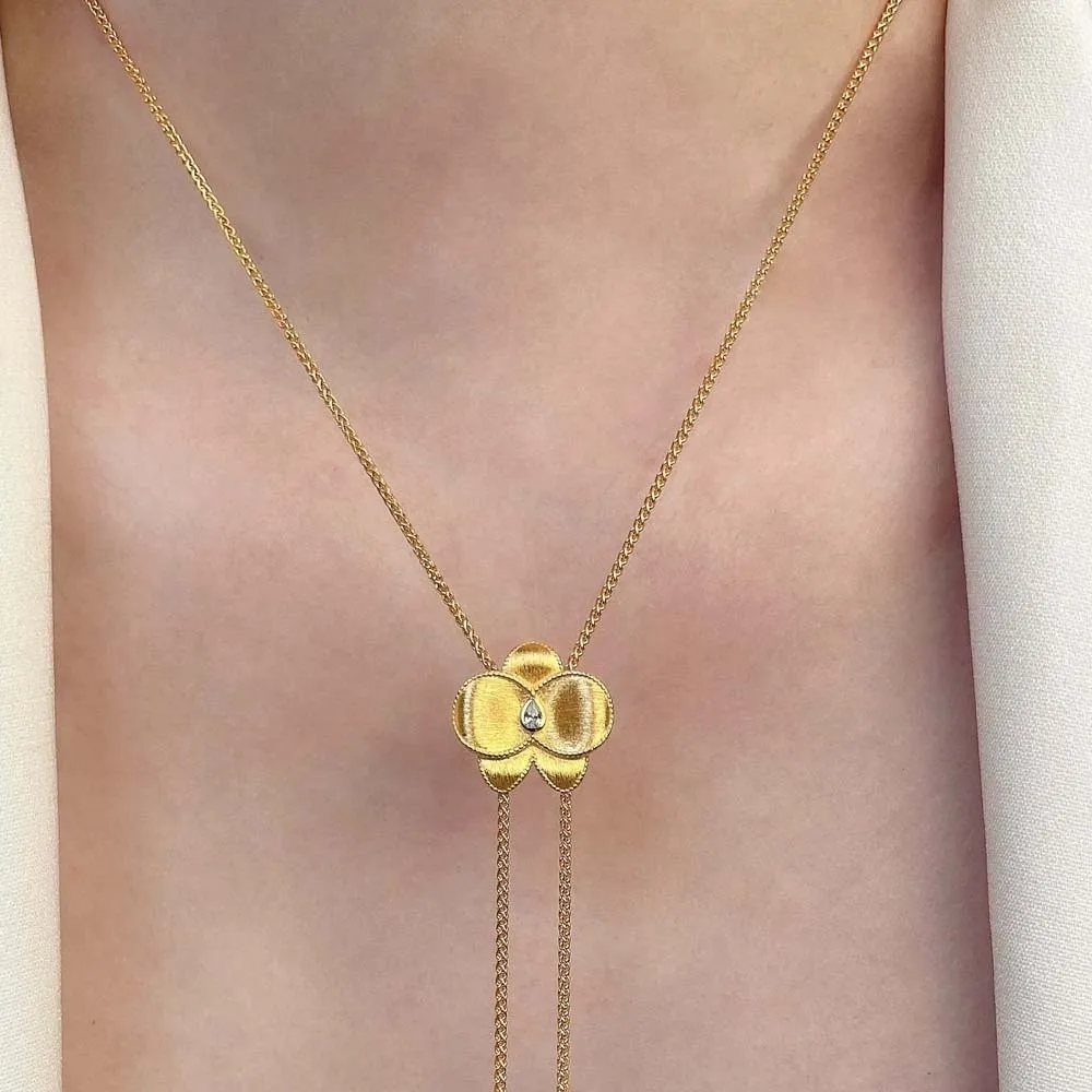 Luxury Butterfly Orchid Necklace High-end Moth Orchid Golden Collarbone Chain Brilliant Jewelry Star Exquisite Neck Pendant