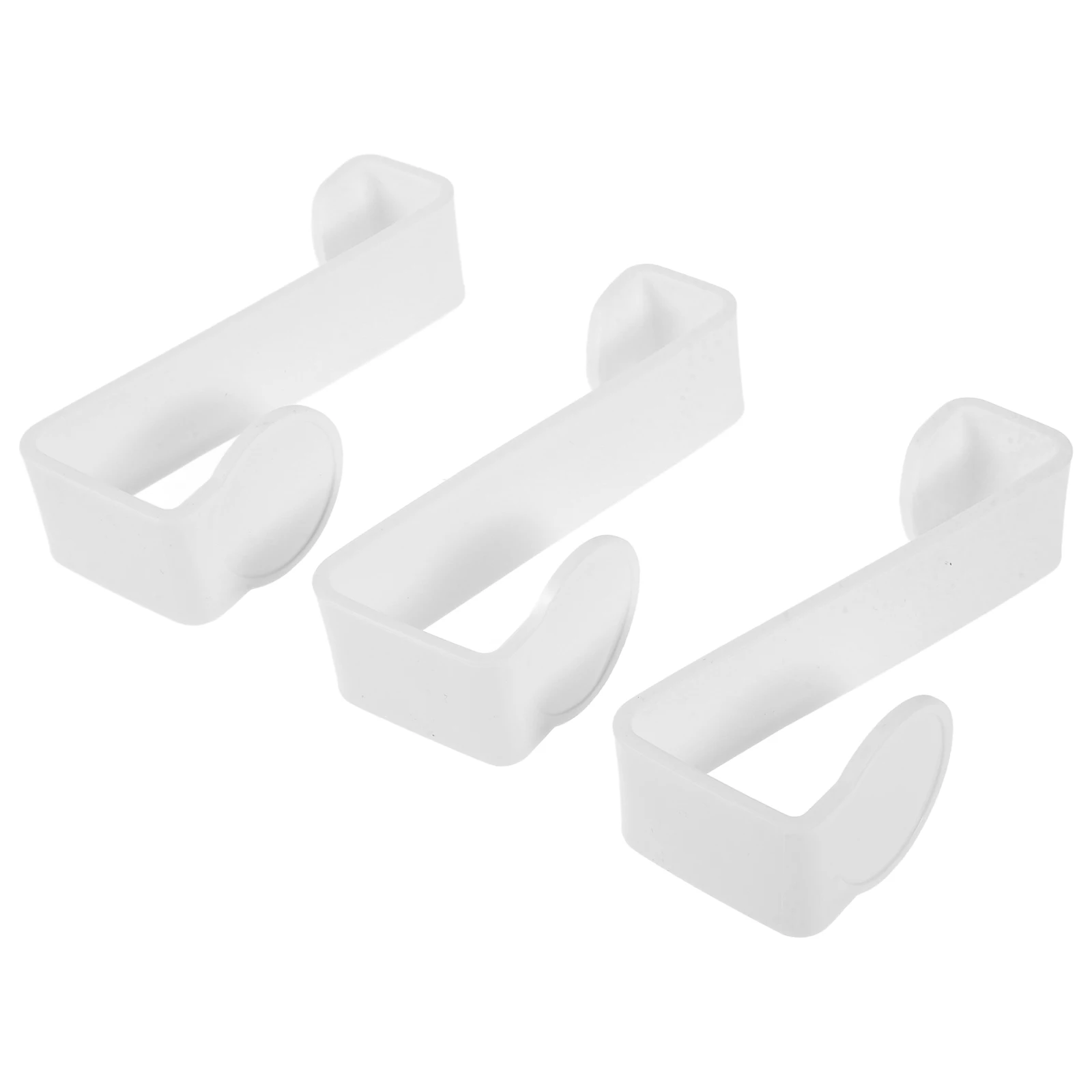 

3pcs Toilet Hooks Plastic White Potty Accessories Rust Proof Bathroom Organizing Multifunctional Hangers for Seats