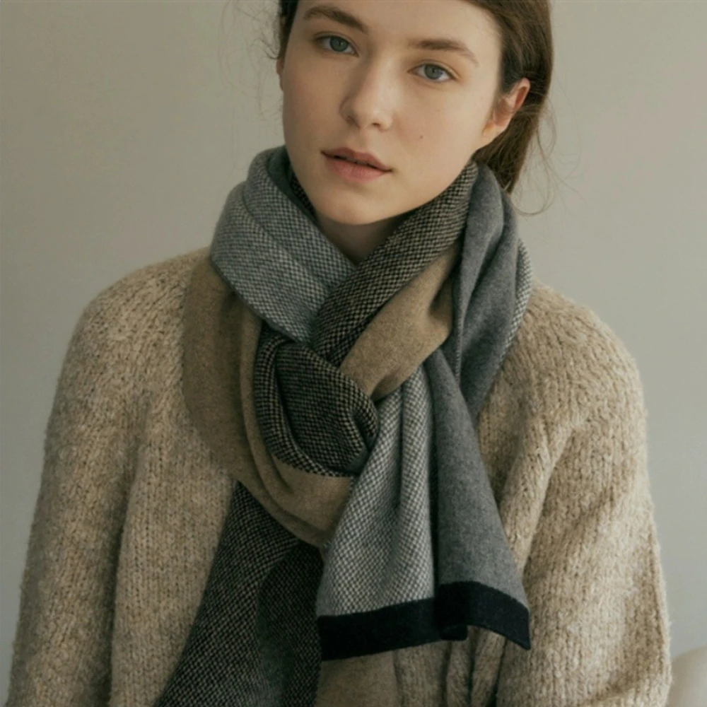 

Итальянское мастерство, шаль, шарф, платок, модный роскошный универсальный уникальный нишевый клетчатый шарф, праздничный подарок, женская роскошь