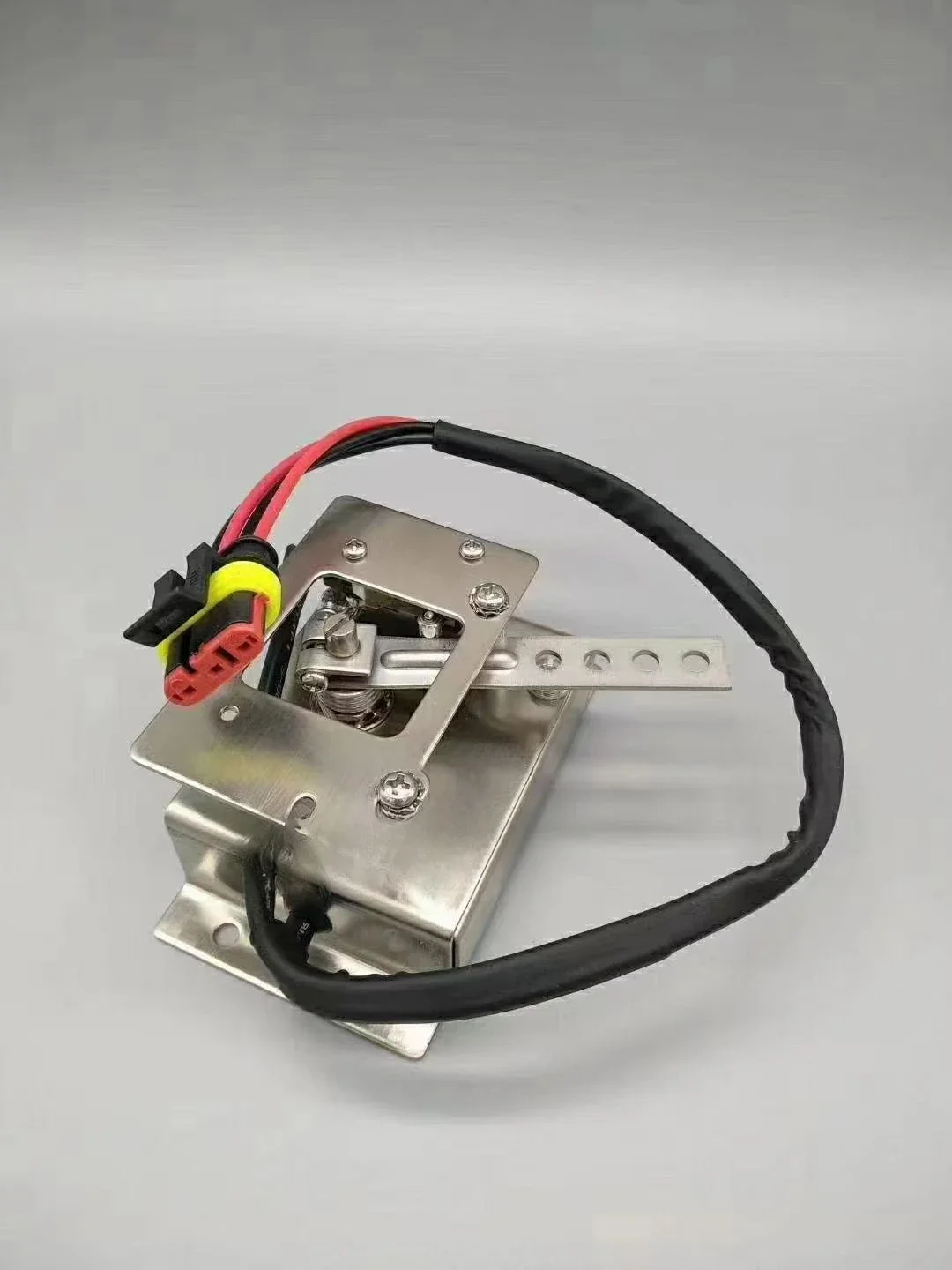 Accelerator PB-6 for throttle controller. Resistance type speed regulator 0-5K