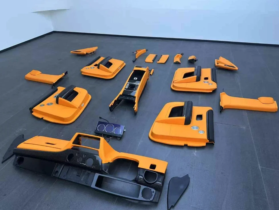 YLA the Complete Set of Interiors of the Upgraded New Models of the Old Ghost From 2010 to 2018