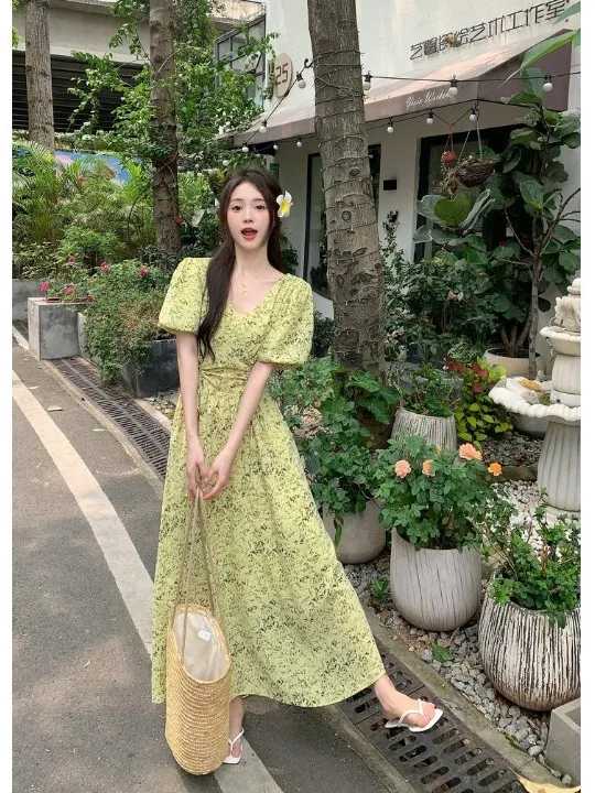 

plus Size Floral Print Dress with Drawstring Waist And Bubble Sleeves V Neck Design Casual a Line Long Summer Dress