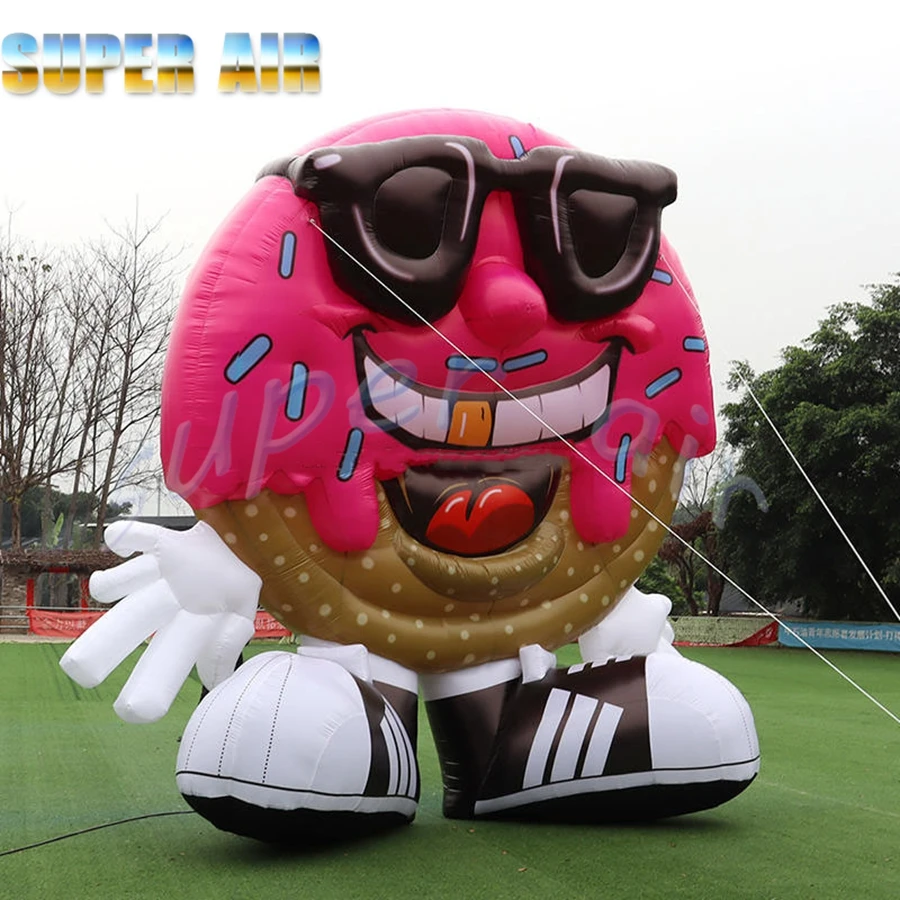 Personalisierte kundenspezifische Produkte Super Air aufblasbares Cartoon-Donut aufblasbares Lebensmittelmodell für den Laden