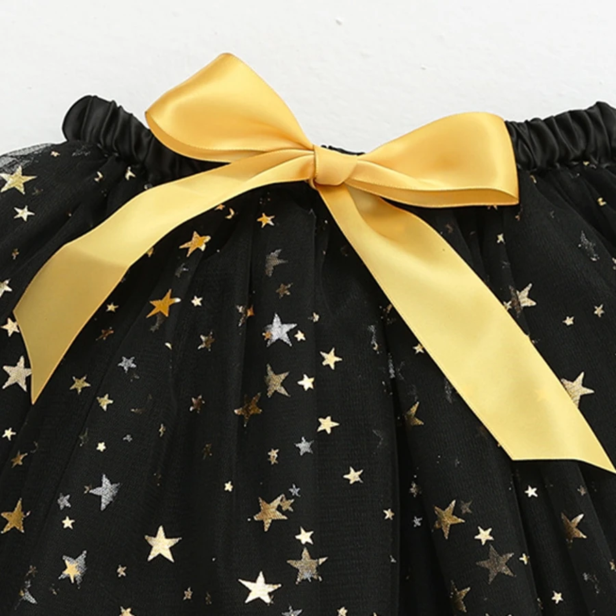 

3 Pcs Kids Halloween Witch Costume Adorable Witch Hat Tutu Skirt Broom Set Perfect for Party Cosplay Festive Occasions