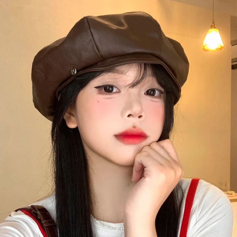 

Vintage PU Leather Octagonal Berets for Women Spring and Autumn Travel Fashion Versatile Show Face Small Literary Newsboy Hats