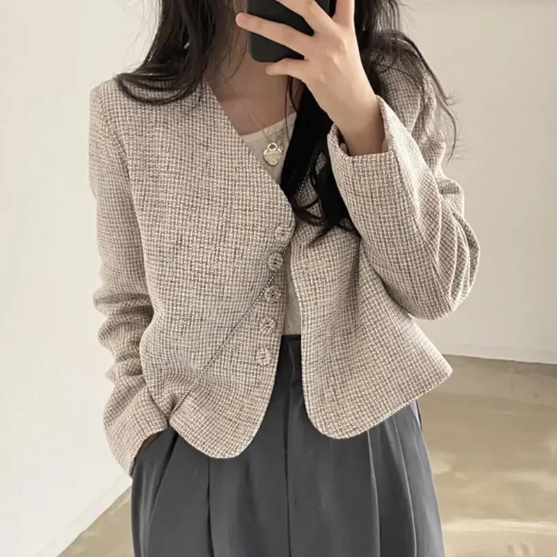 

Temperament Slim Retro Simple V Neck Single Breasted Plaid Jacket Short Fashion Long Sleeve Tweed Cardigan Thin Autumn Top