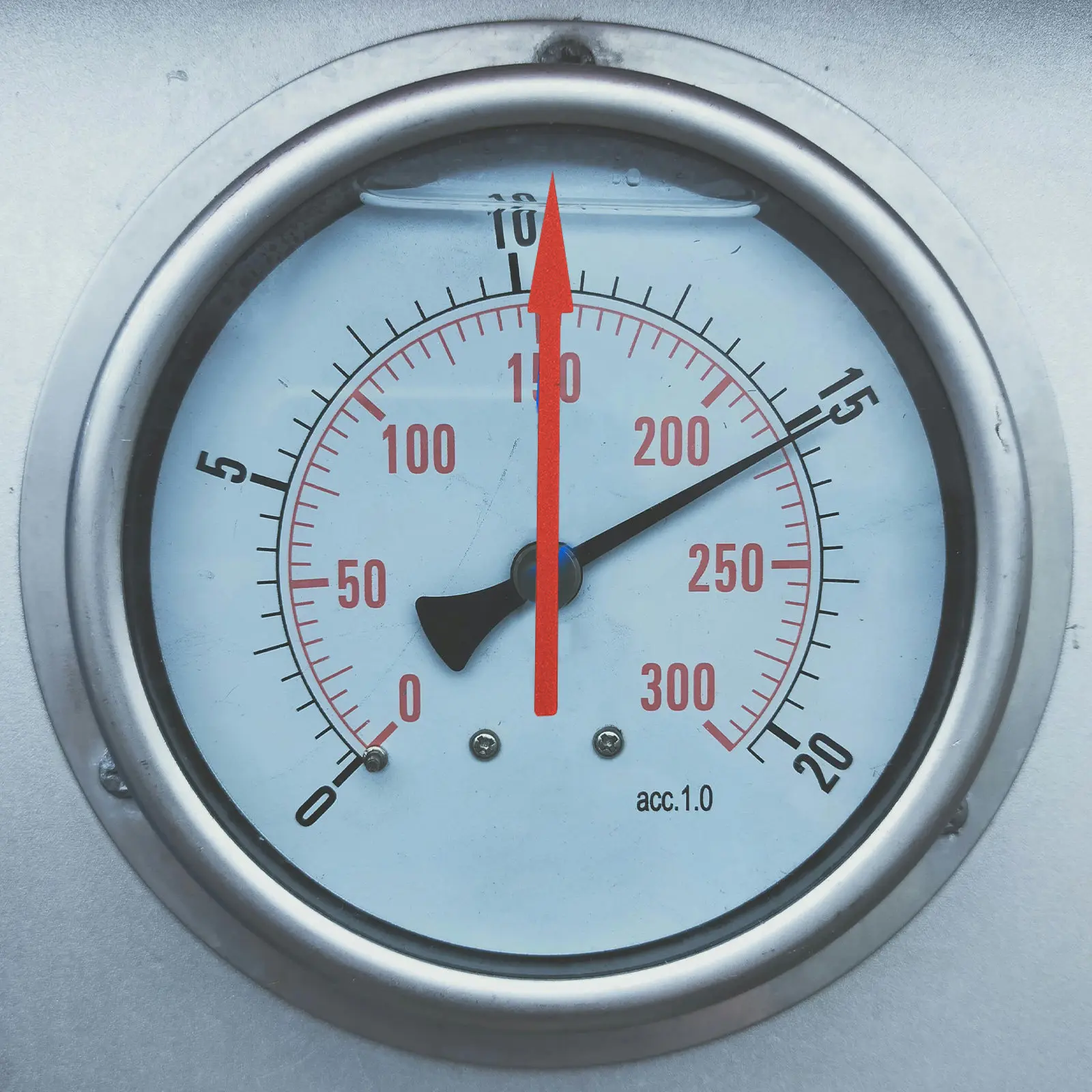 

100Pcs Waterproof Adhesive Pressure Gauge Arrow Stickers Reflective Instrument Panel Direction Indicating Labels for Equipment