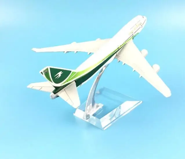 16cm Alloy Metal Airplane Model Air Iraqi Airways B747 400 Boeing 747 Airlines Plane Model W Stand Aircraft Gift