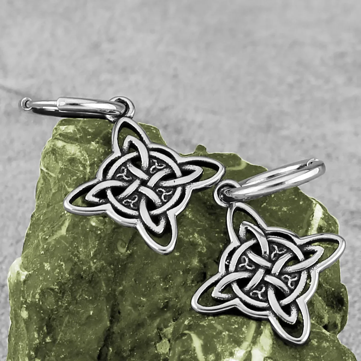 Vintage Viking Kettle Knot Drop Earrings for Men and Women Odin Amulet Earrings Personalized Fashion Nordic Jewelry Wholesale