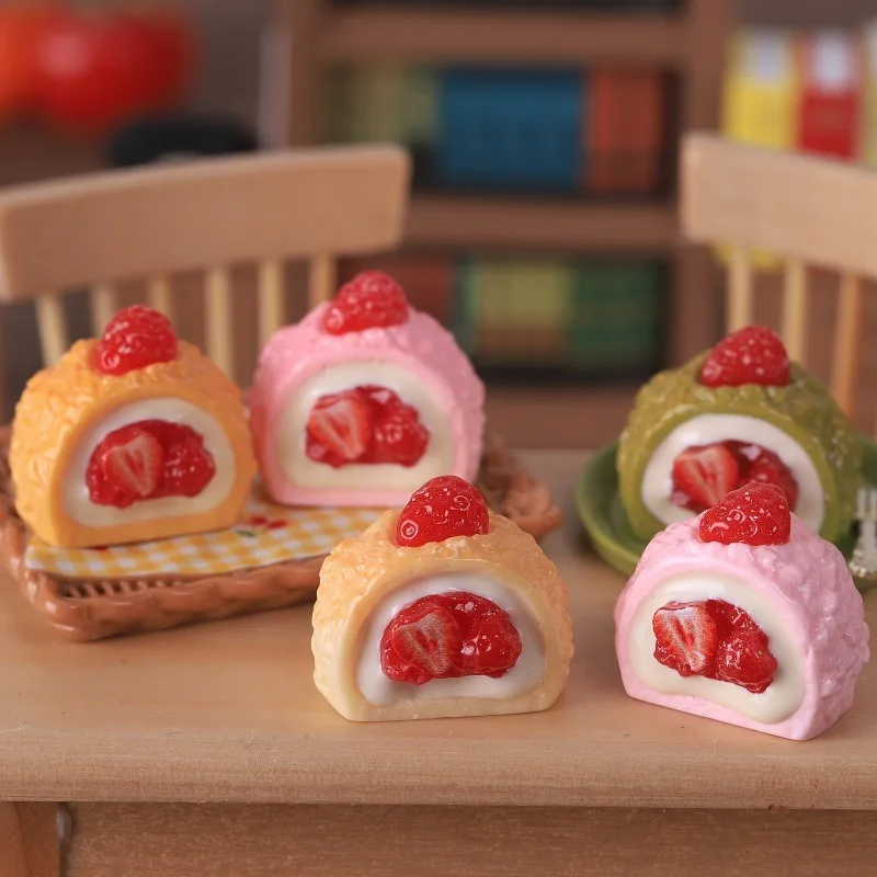 Simulated strawberry cream cake miniature food toy house afternoon tea resin ornament