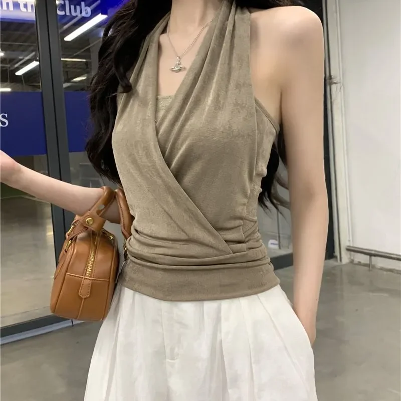 Elegant Women's Sleeveless Halter Neck Top With Asymmetrical Design For Office Wear Summer Style
