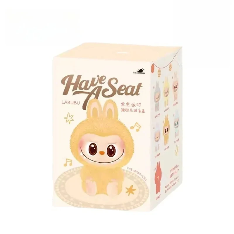 Labubu Tem Um Assento Série PVC Pingente Boneca Modelo Toy, Figura Anime Quente, Réplica Do Monstro