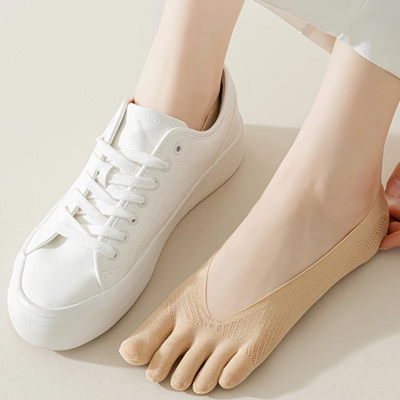 5 Pairs Women\'s Five Finger Socks Breathable Comfortable Silicone Non-slip Boat Sock Solid color Ultra-thin girls Solid Toe Sox