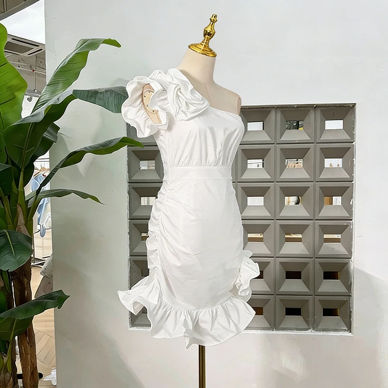 KBQ Slim Spliced Appliques Backless Ruffled Dresses for Women Diagonal Collar Sleeveless Patchwork Ruched Bodycon Dress Female