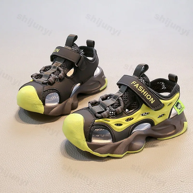 صنادل كاجوال شبكية مجوفة قابلة للتنفس للأولاد أحذية رياضية رائعة لصيف 2025 أحذية رياضية للشاطئ ناعمة غير قابلة للانزلاق #3