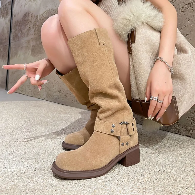 2024 Fall Winter New Round Toe Thick Heel High Boot Vintage Cow Suede Large Cuff Boots Fashion Metal Buckle Mid-heel Biker Shoes