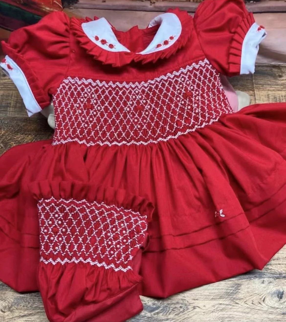 

0-12Y Baby Girl Summer Red Flower Handmade Embroidery Smocked Dress for Christmas Eid Birthday Party Holiday Casual A181