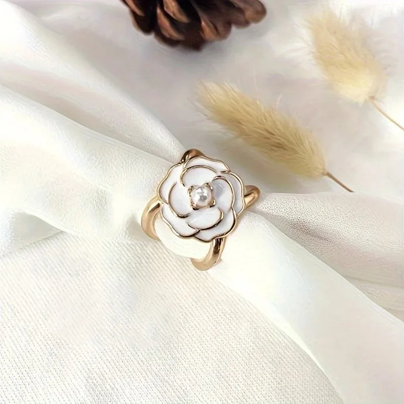 4 Pcs Elegant Golden Faux Pearl Scarf Clip Set - Multifunctional Metal Corner Knot and Ring Clip, for Safe,able Scarf Fixing view 6