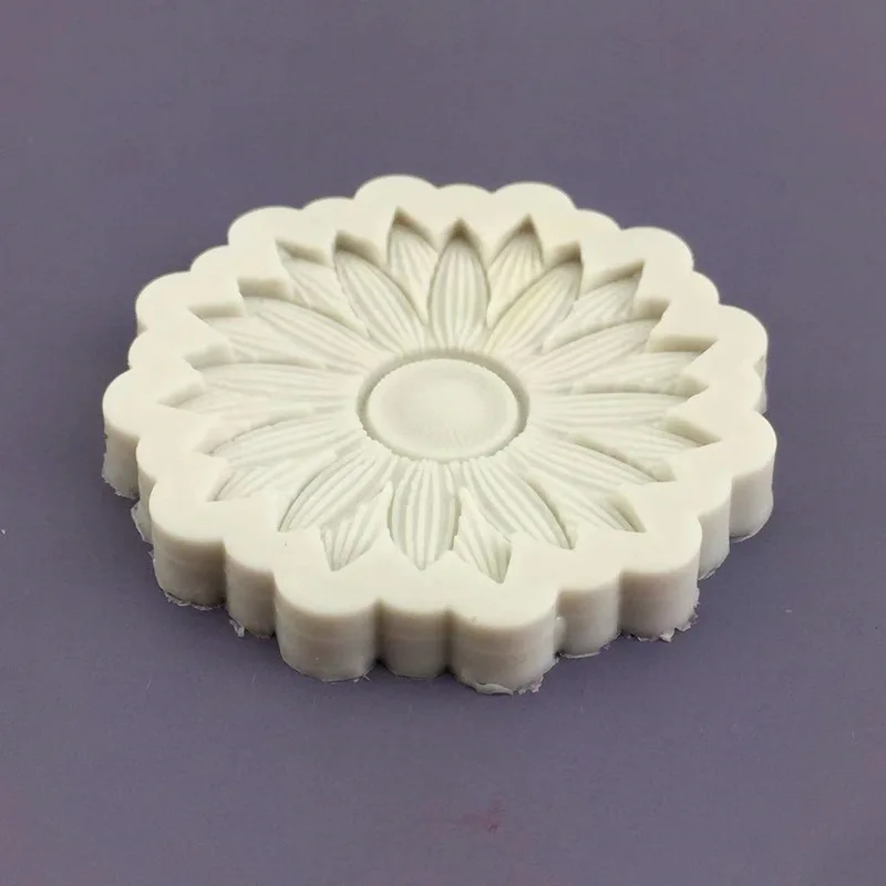 3 Cavity Cherry Blossom Flower Shaped Silicone Mold Sun Flower Fondant Chocolate Cake Decoration Baking MoldTool