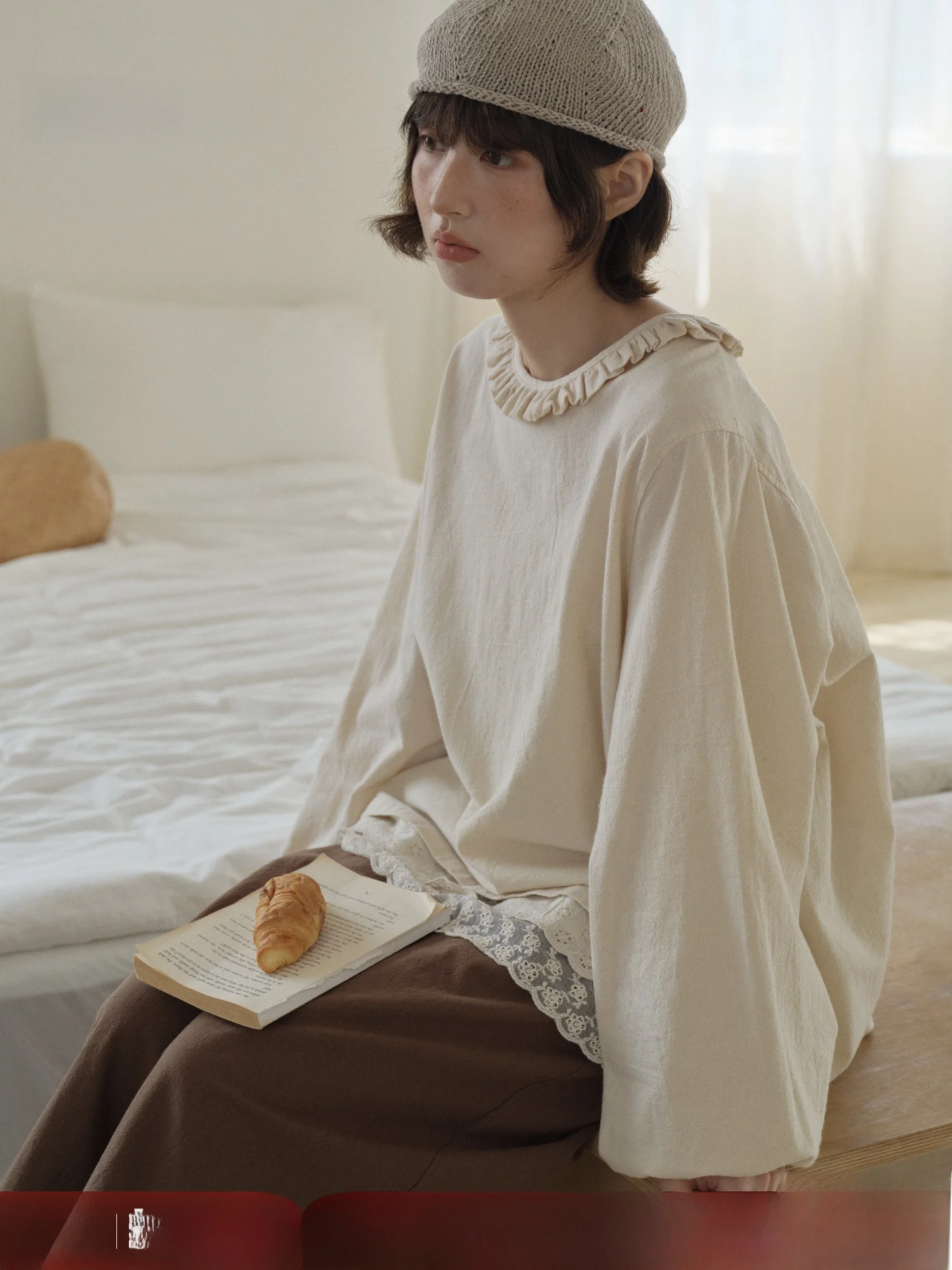 

Женская хлопковая блузка свободного кроя с длинным рукавом и декоративными вставками, осенняя модная модель для стройности от TIONGTIONG