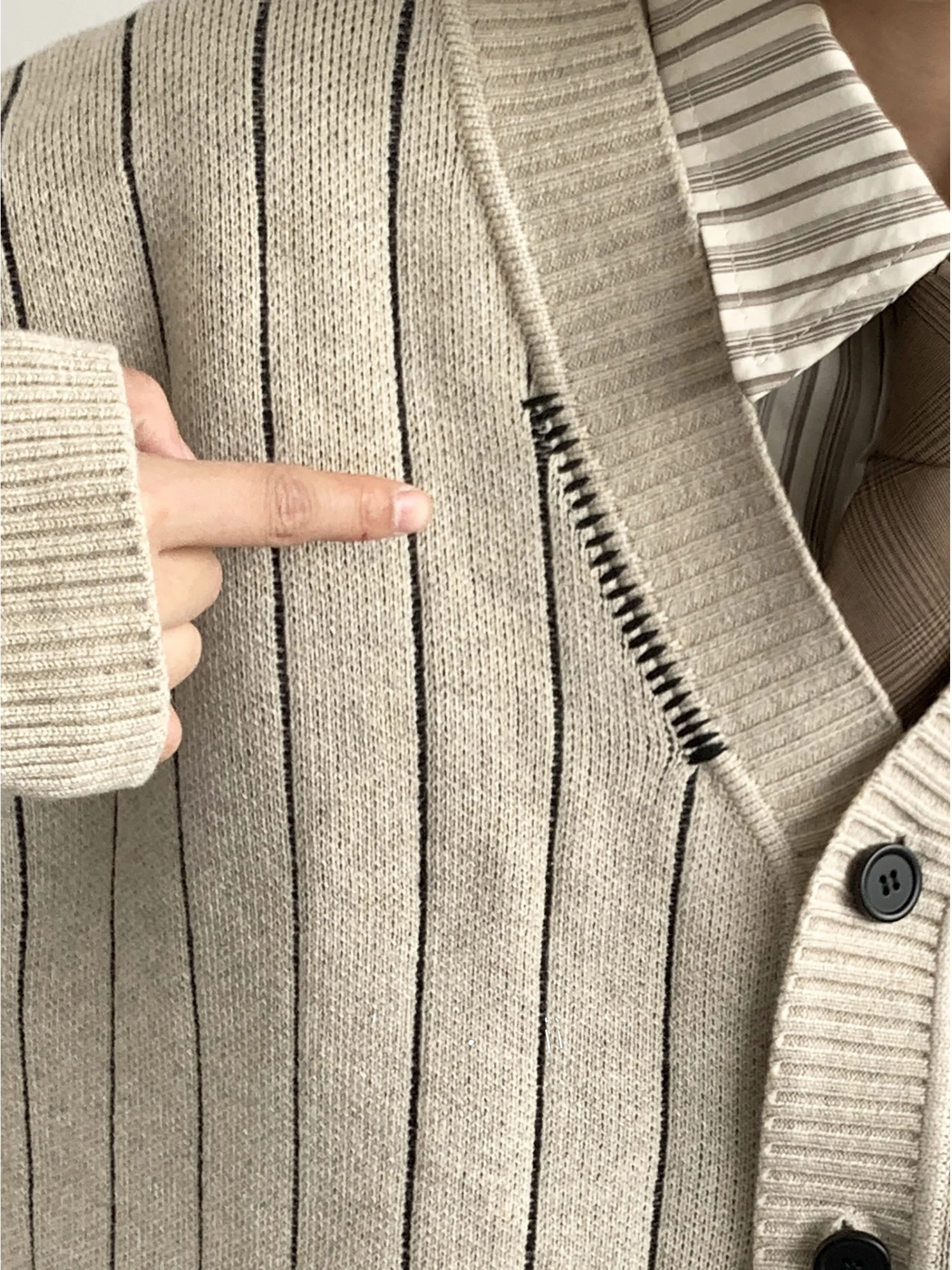 سترة محبوكة كلاسيكية طويلة Sve مخططة للكلية Sle ex سترة مفتوحة معطف فوقي للرجال والنساء في الخريف والشتاء