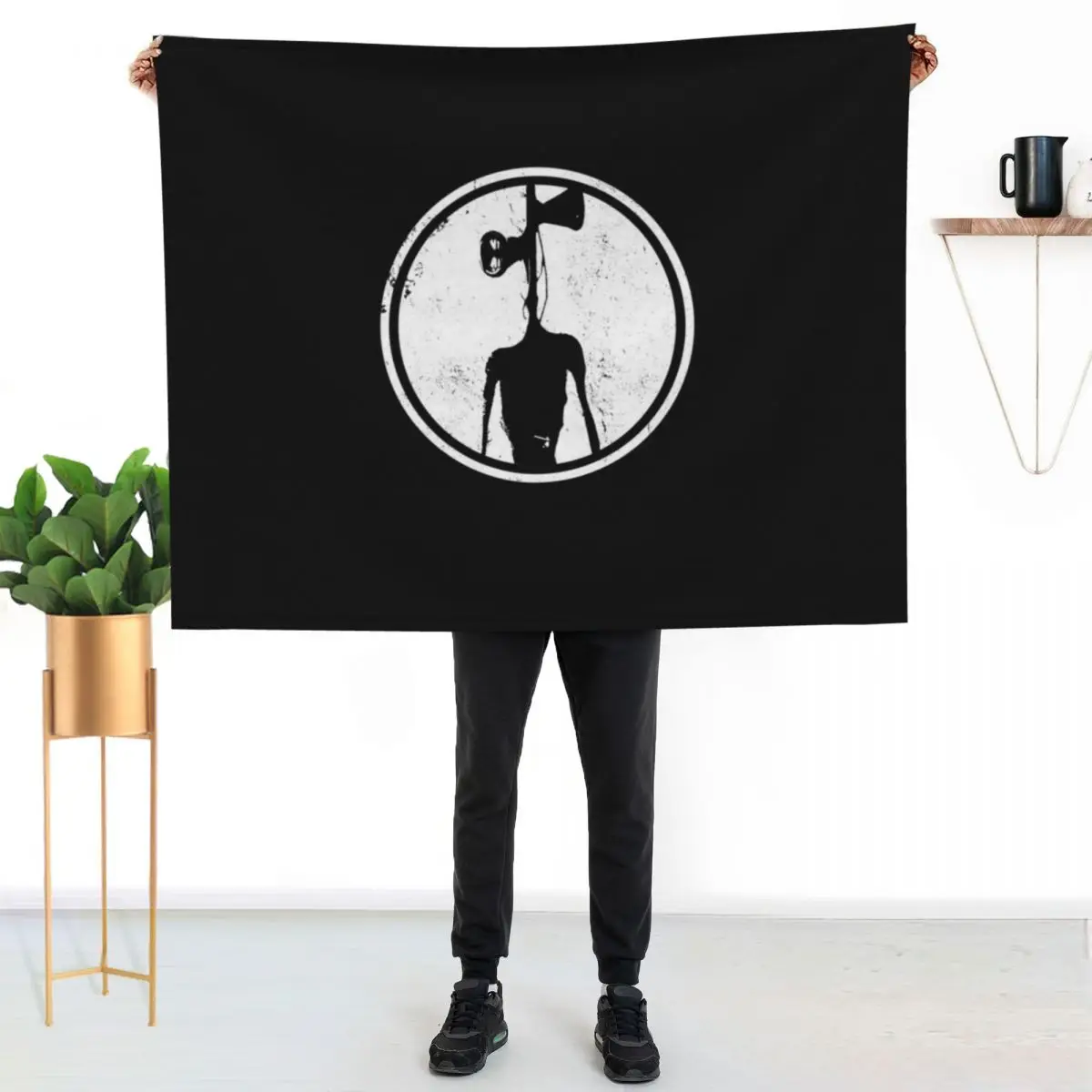 

Sirenhead Siren Head Horror Creepypasta Throw Blanket Color Fast Cozy Throw Blanket