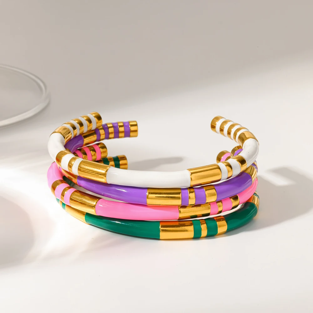 Modisches, farbiges, ölgetränktes, offenes Armband für Damen, aus Edelstahl, ein bezaubernder Schmuck für das Handgelenk, ein ideales Geschenk. – Detail 6