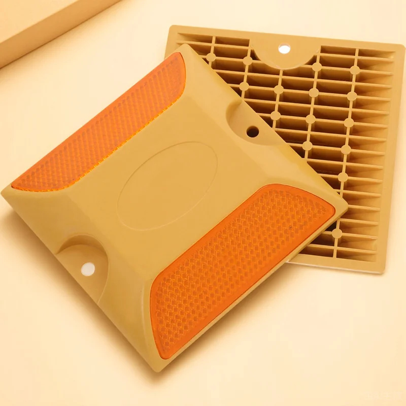 

2 Pcs Studs Driveway Reflective Pavement Marker Markers Reflectors Road Yellow for Ground