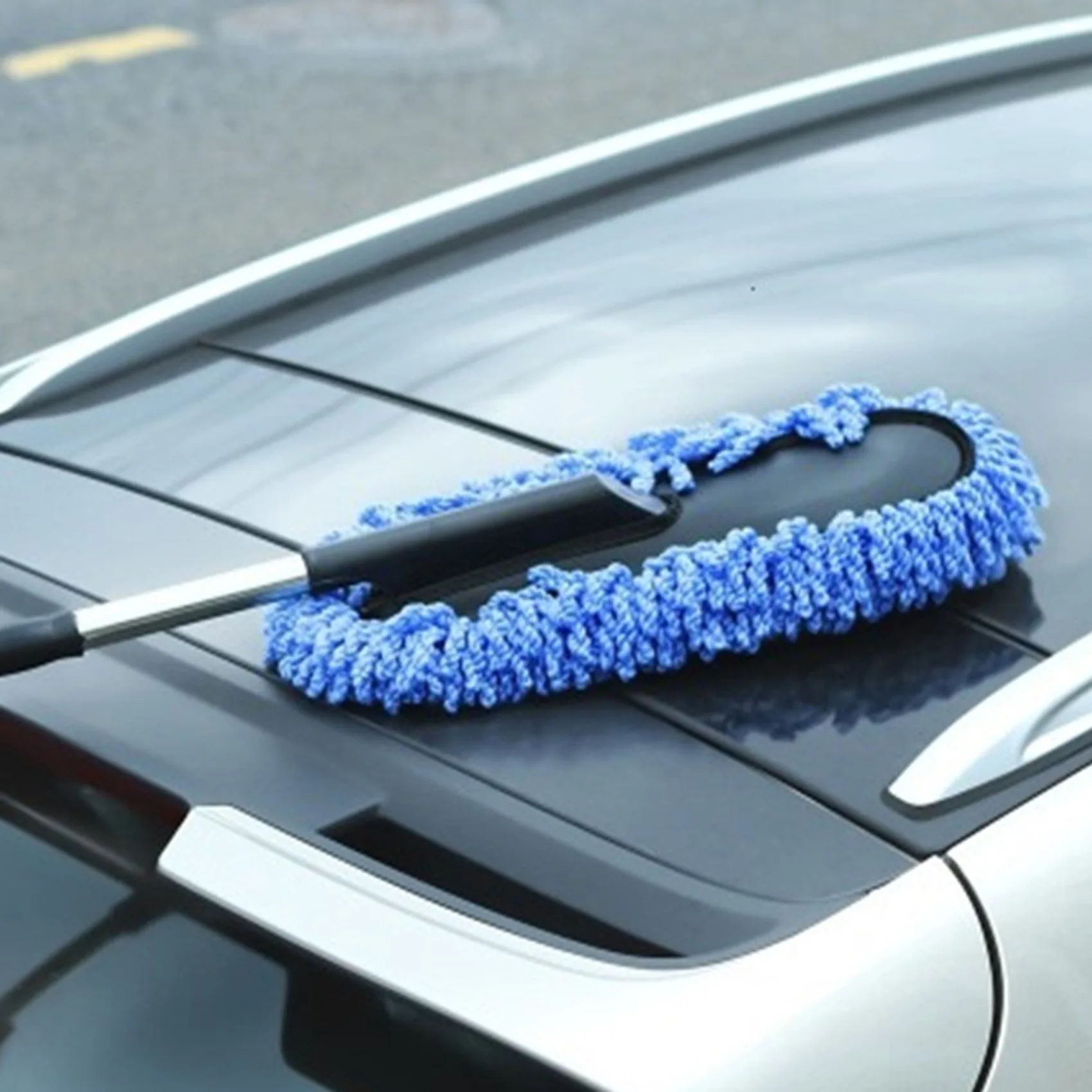 1pc Car dusting brush Retractable Dust Mop Brush Effortlessly Effortlessly Clean Car Removable Washable Telescopic Dust