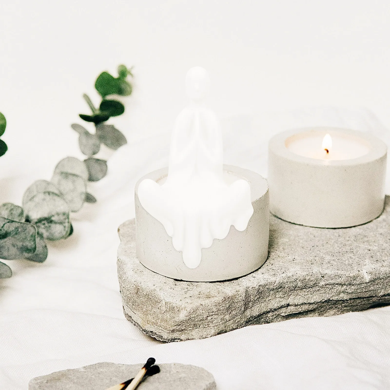 Home Decor Zen Style - تمثال بوذا من السيراميك مصنوع يدويًا