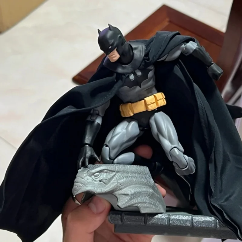 2025 ใหม่ Ct ของเล่น Batman Masterpiece Batman Mavericks 126 Action Masterpiece Dc Justice League Hashem Masterpiece Dark Night