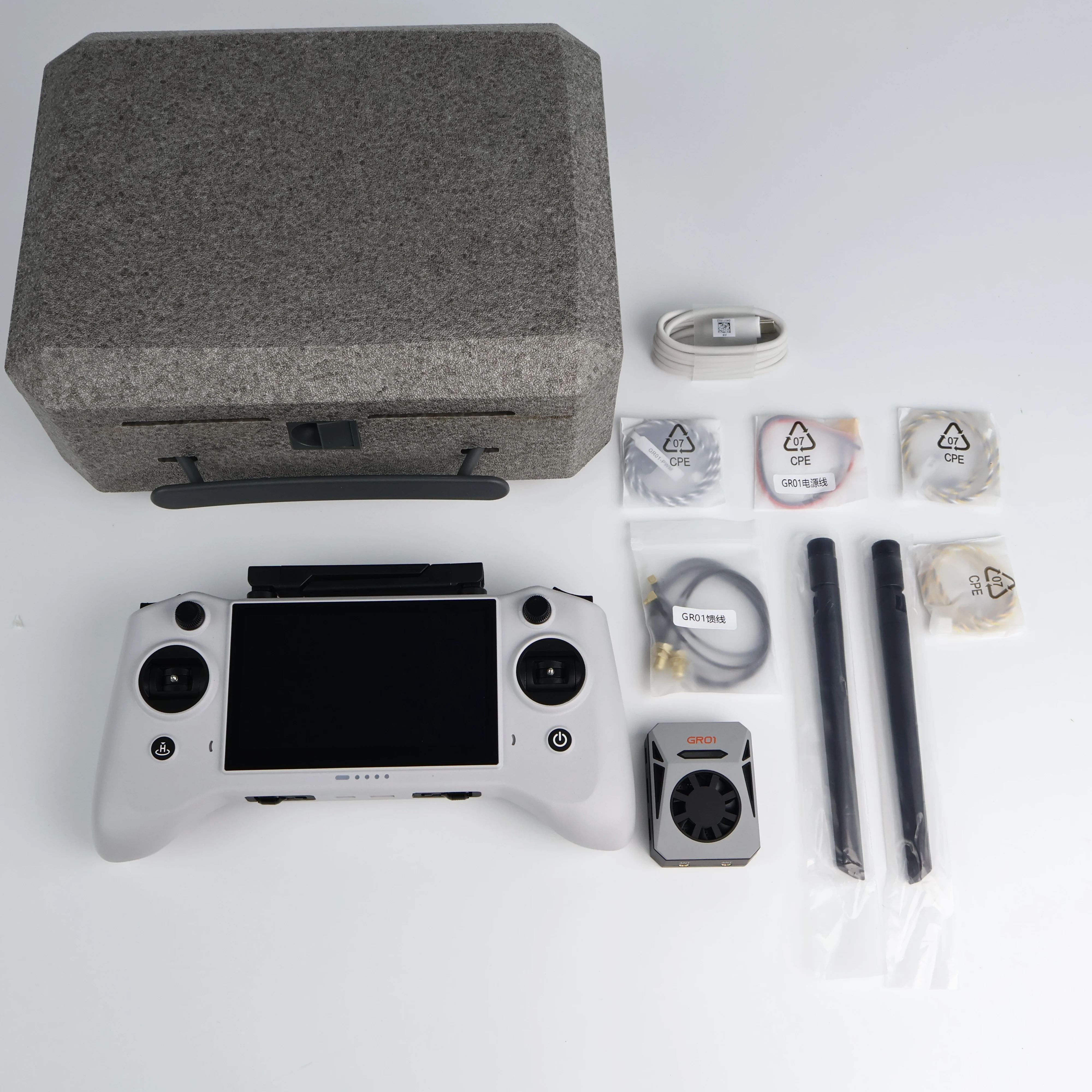 Skydroid G11 Drone Remote Controller 3-in-1 2.4G 5.8G Dual-Band 4.5-Inch Touch-Screen Agricultural Drone Control Data Video Link
