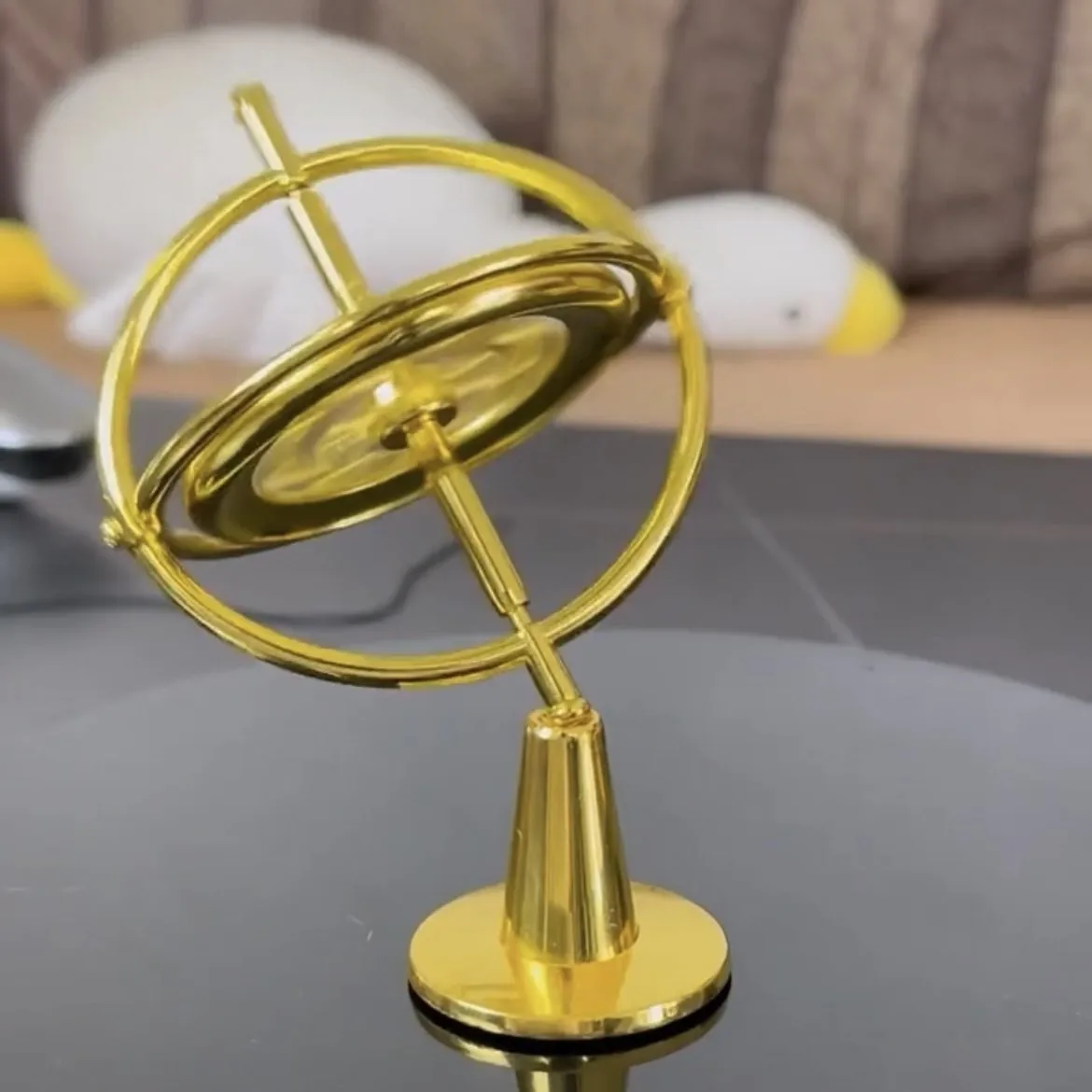 Creative Metal Anti Gravity Gyroscope Newton Balance Physics Science Development Thinking Education Toy Ornament Children's Gift