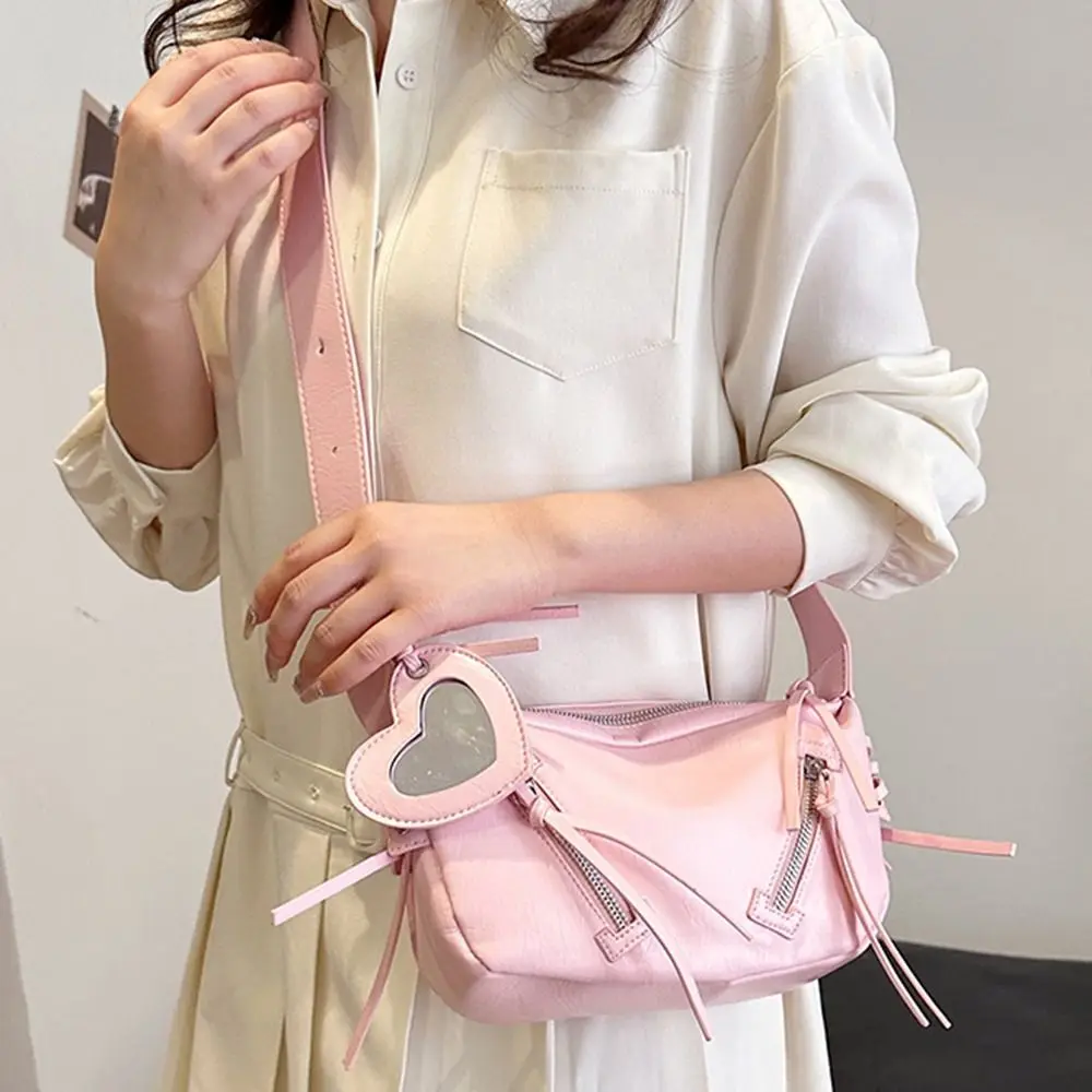 

Elegant Leather Shoulder Bag Love Heart Mirror Large Capacity Korean Underarm Bag Moto Style Solid Color Y2K Punk Crossbody Bag