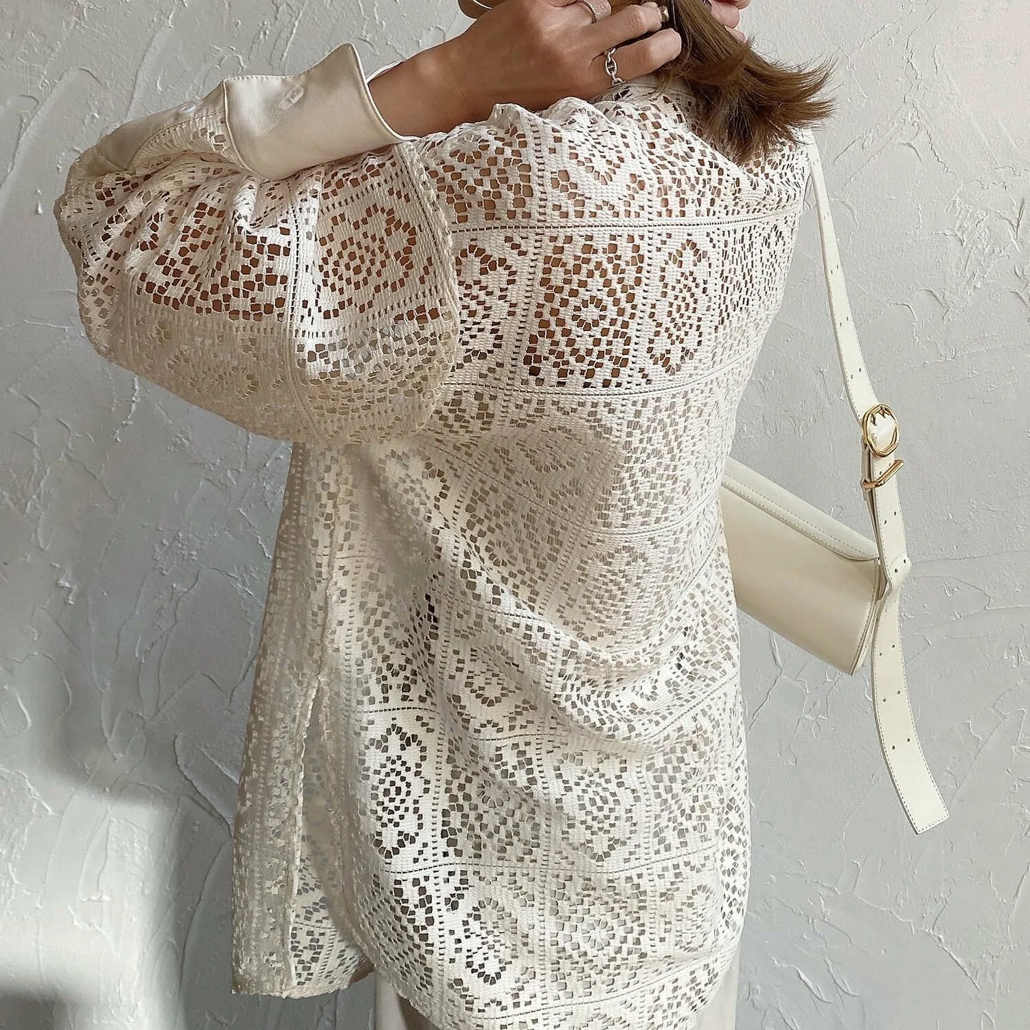

Japanese Sle Long Sve Lace Cut out irt Women's Faion Versatile Loose Fit Knot Cotton Blend Open Cardigan
