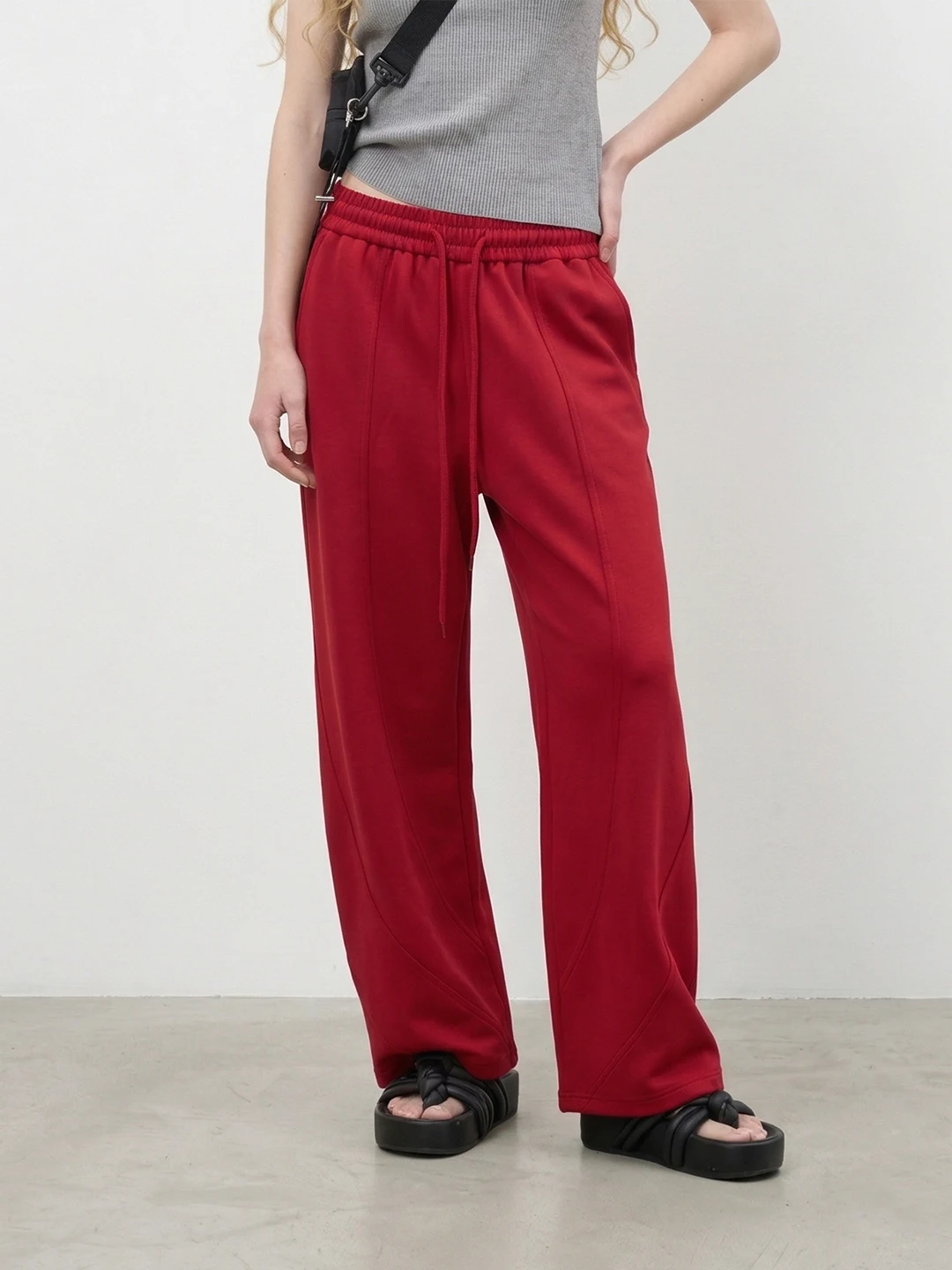 

High Waist Casual Red Sweatpants LANVIVIER JUE Well-Cut Loose Fit Elastic Band Drawstring Wide Leg Pants for Women