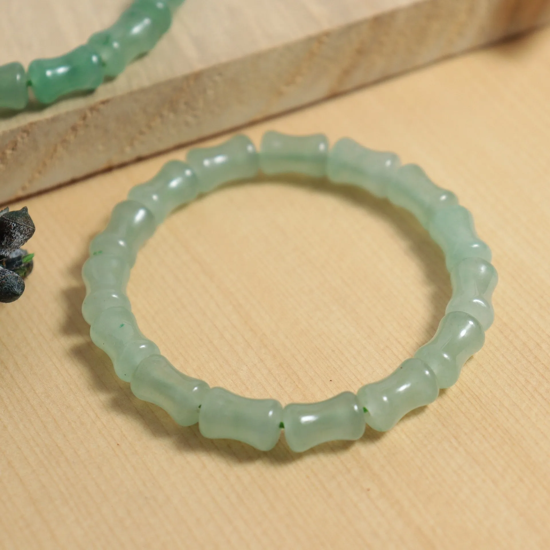 

Natural Dongling Jade Bamboo Jade Jade Bracelet Men's and Women's Versatile