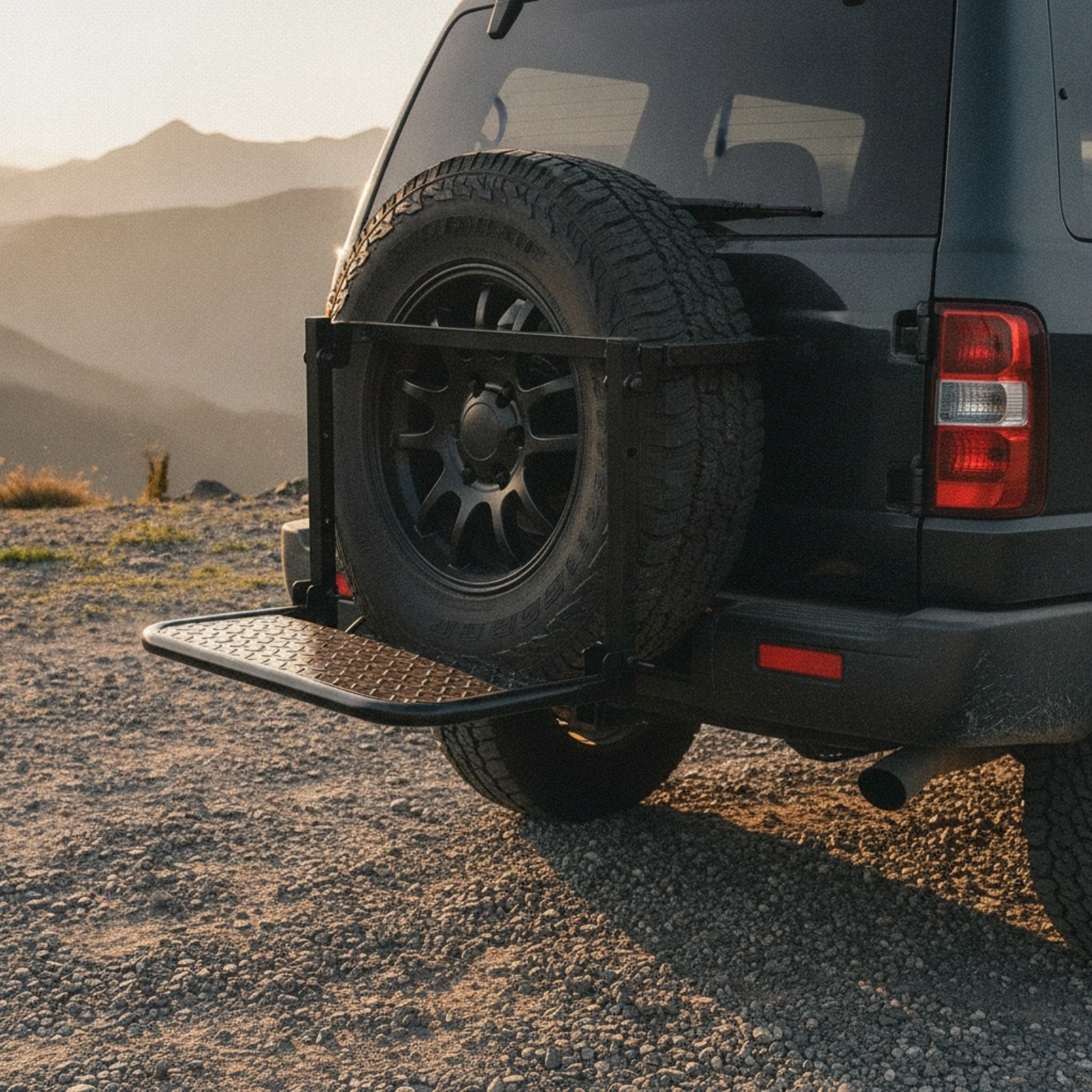 Spare Tire Step Ladder off-Road Spare Tire Ladder Long-Lasting Secure for Overlanders, Roof Rack Access, Overlanding