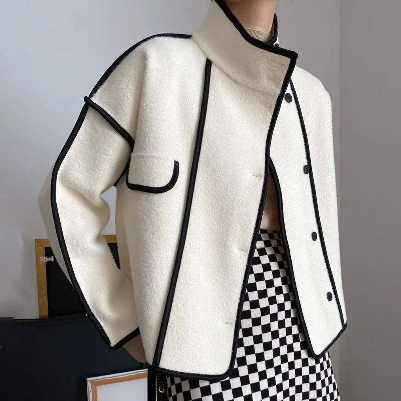 Korean Style Luxurious Pearl Velvet Coat for Women Autumn New Color Blocking Edging Stand Collar Short Jacket Soft Loose White