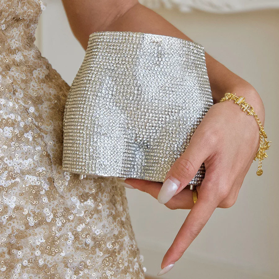 Full diamond shorts modeling dinner bag creative eye-catching silver flash diamond surface bling shining fun design handbag