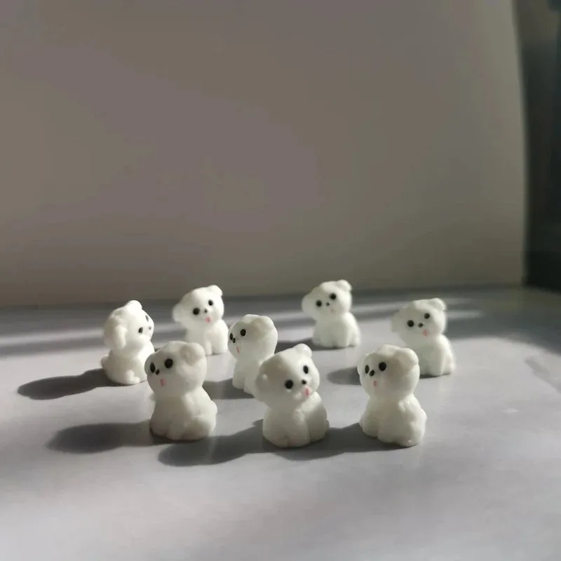 10 Pcs/cute white dog/puppy/miniatures animals/lovely/fairy garden gnome/terrarium decoration/cute figurine/diy supplies