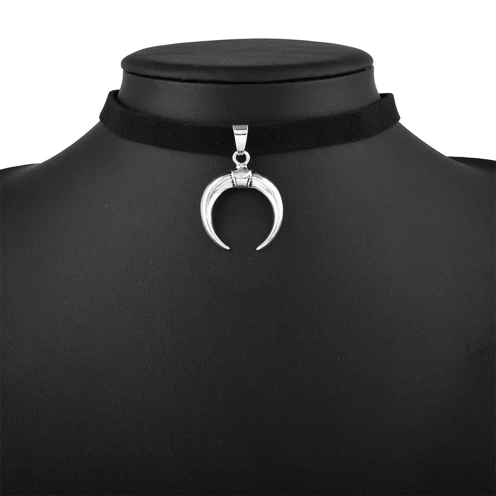 Emo Punk Gothic Choker Necklace Black Velvet Ribbon Chockers Moon Pendant Goth Necklace for Women Collares Mujer