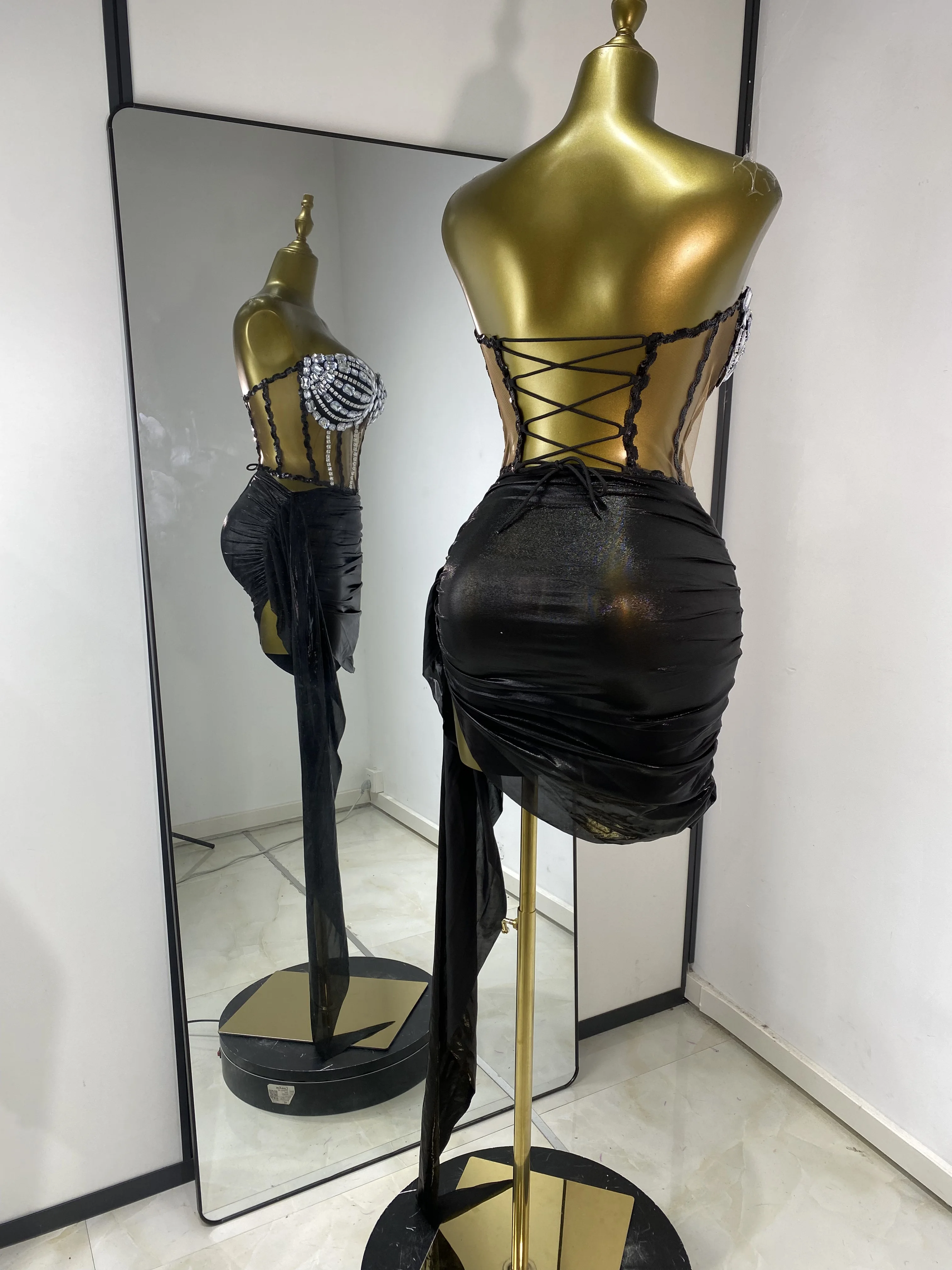 

Women Rhinestones Sequines Tube Bustier Corset Top And Bronzing Mini Skirt Two Piece Sets Evening Club Party Nightbar Outfits