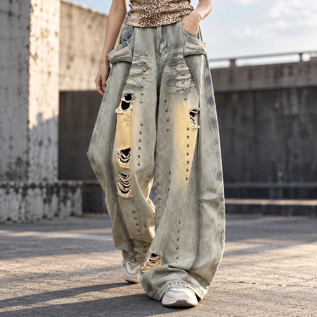 Ripped Wide Leg Jeans Loose Fit Streetwear with Faded Washed Frayed Patchwork Full Length Regular Thickness Pocket Women Pants